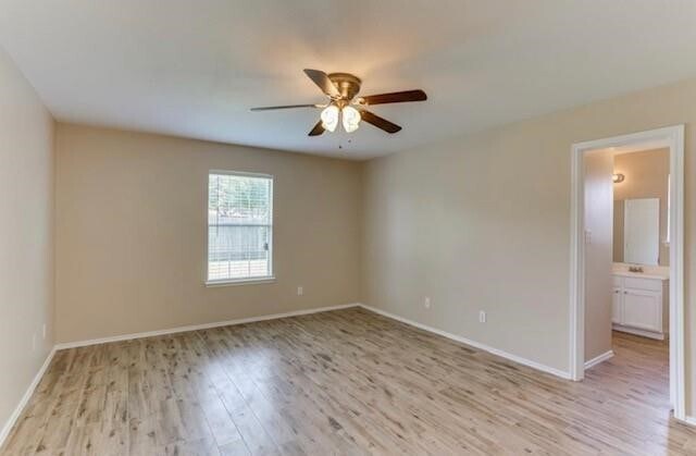 Building Photo - 9210 Rosewell Ct