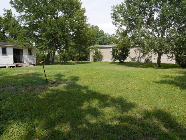 Building Photo - 16020 1/2 Sam Brookins St