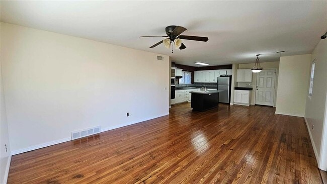 Building Photo - 4205 NW 60th St