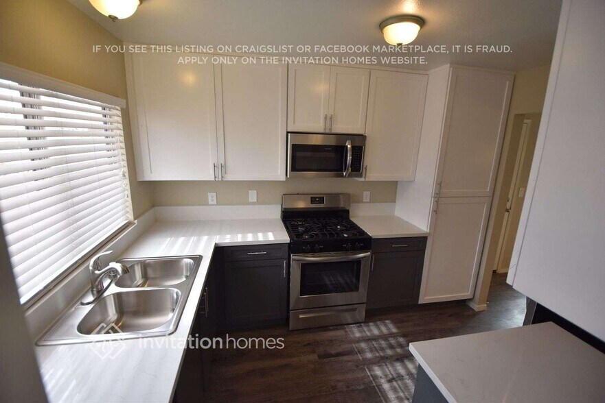 Building Photo - 4173 Honeycomb Dr