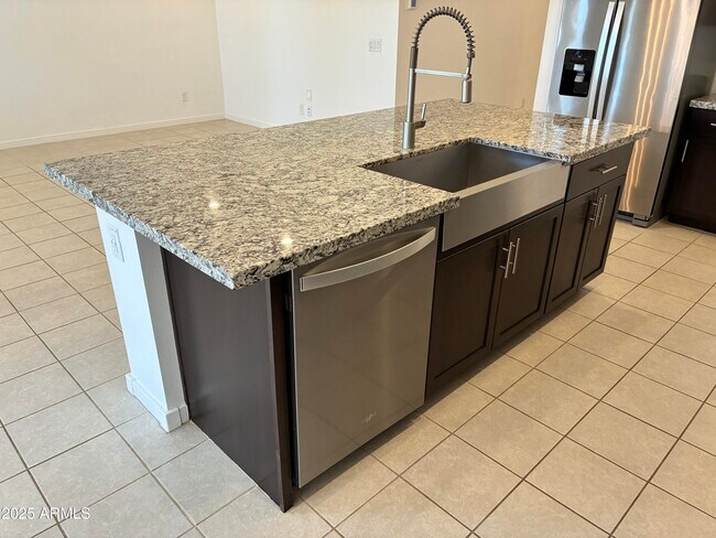 Building Photo - 27371 N 176th Dr