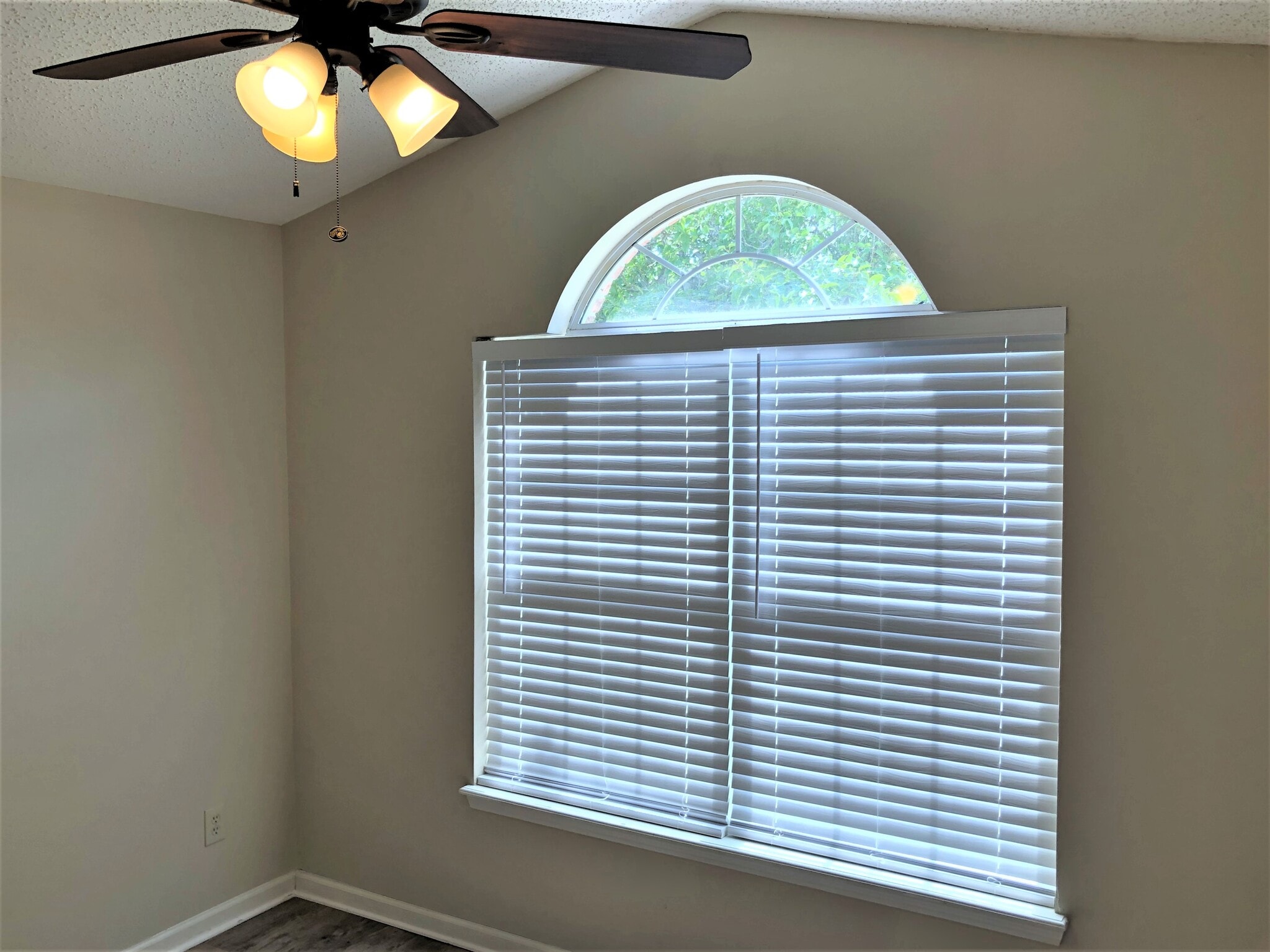 Building Photo - 1773 Dartmouth Dr