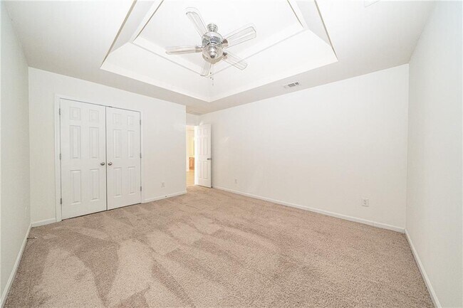 Building Photo - 715 Moonlight Way