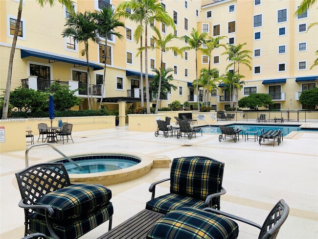 Building Photo - 8395 SW 73rd Ave