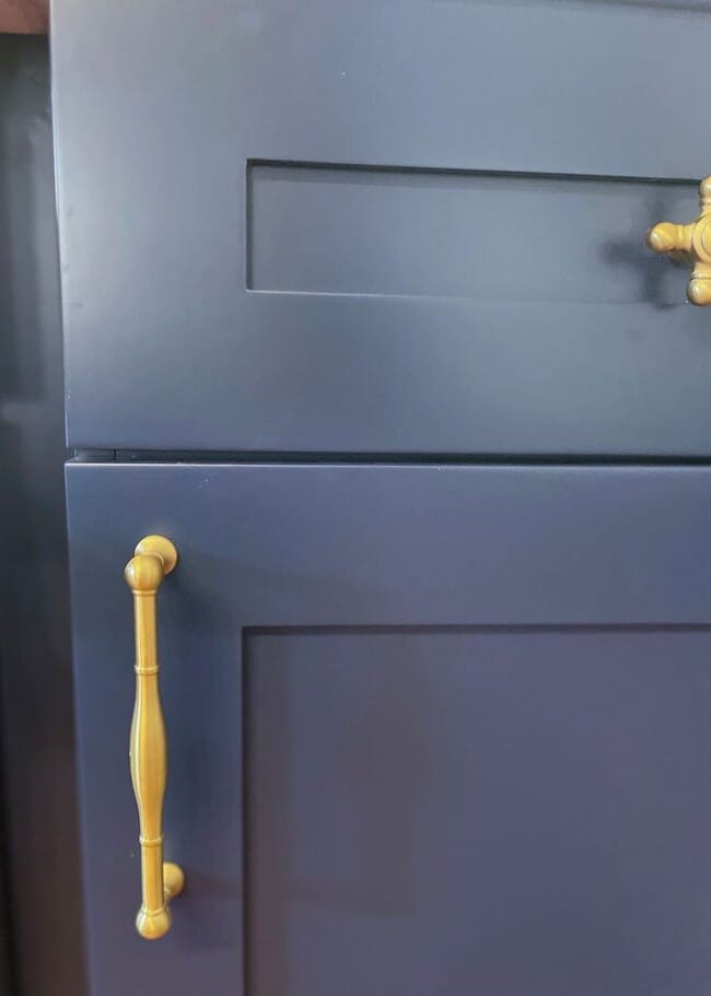 Building Photo - Available for lease May-September 2026. Stunning Fully-Furnished 3 BR/2.5 BA Available in the Hea...