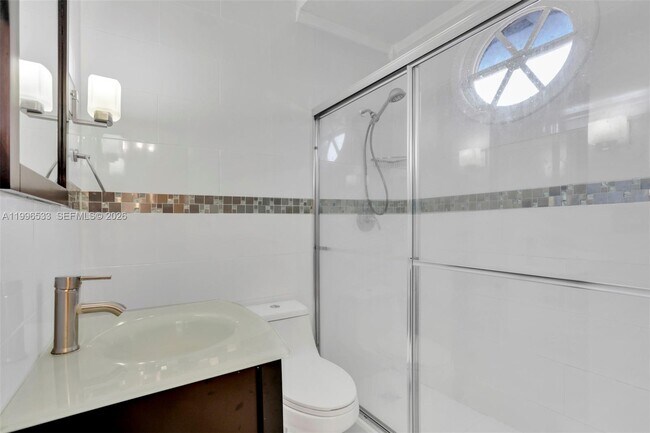 Building Photo - 16232 NW 79th Ave