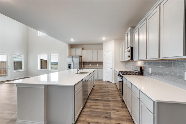 Building Photo - 4041 Red Blf St