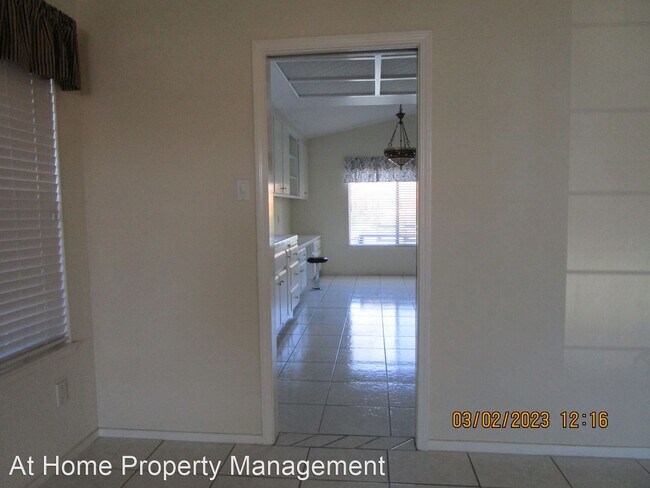 Building Photo - 3 br, 2 bath House - 10400 Single Oak