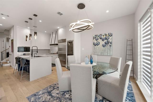 Building Photo - 2850 Lakeside Pkwy