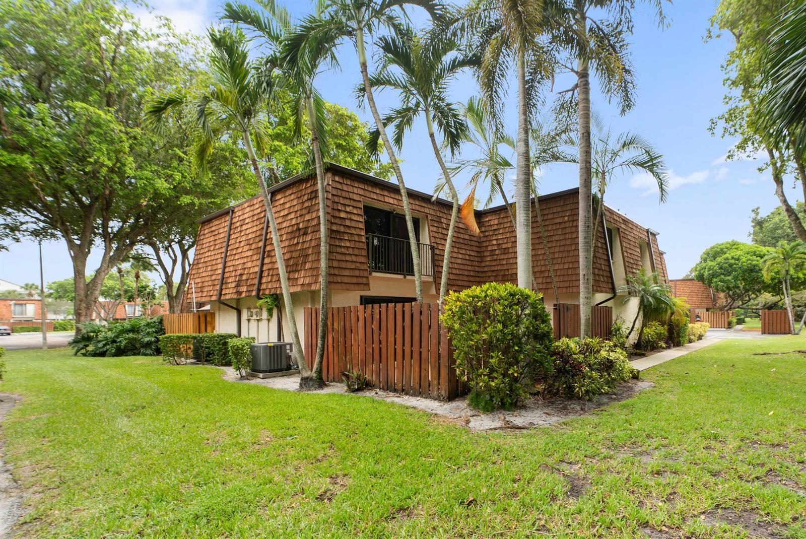 Building Photo - 2060 SW 90th Ave