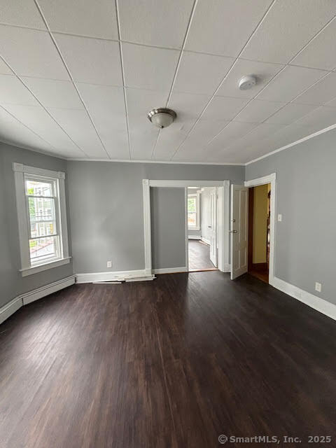 Building Photo - 118 E Farm St