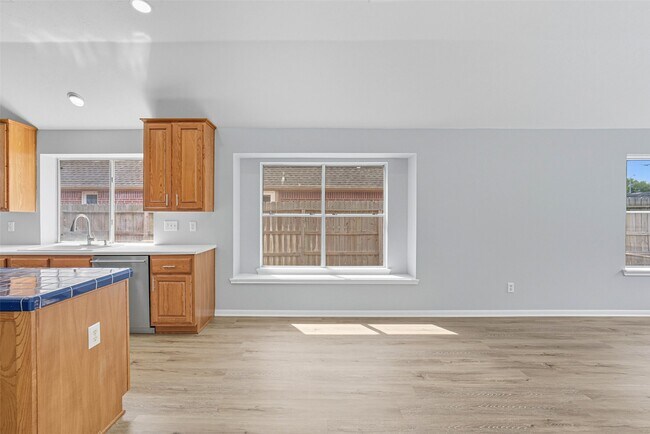 Building Photo - 9431 Tarton Way Ct