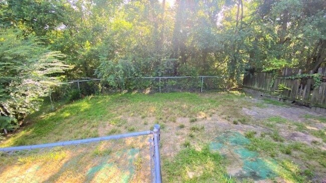 Building Photo - 6145 Greenon Ln