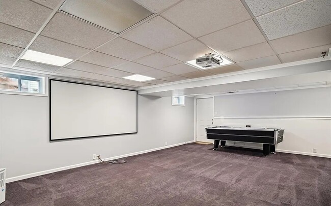 Building Photo - 103 Huntington Ct