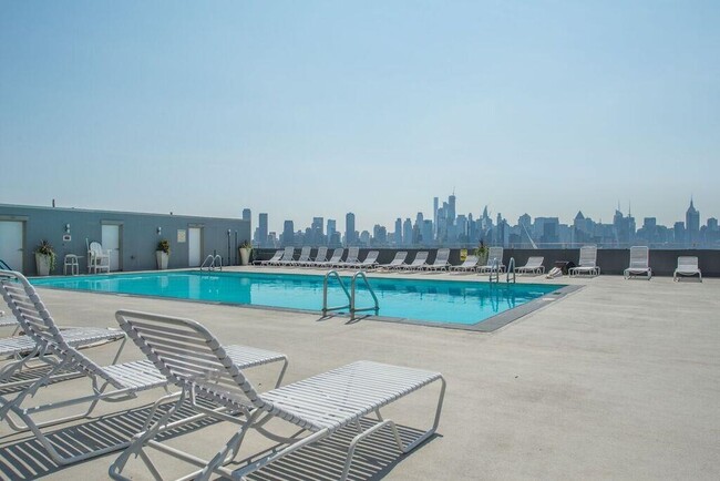 Building Photo - 6050 JFK Blvd E