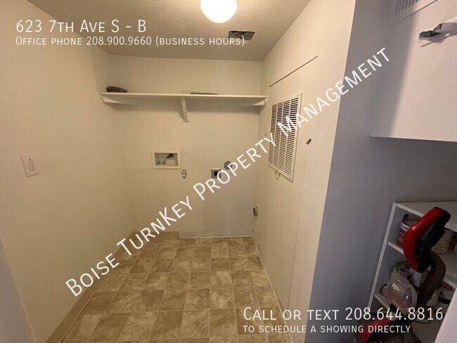 Building Photo - 623 7th Ave S