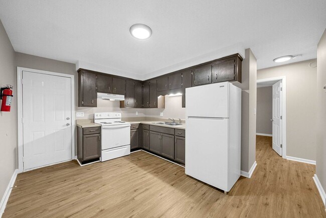 Building Photo - 114 Tandy Dr