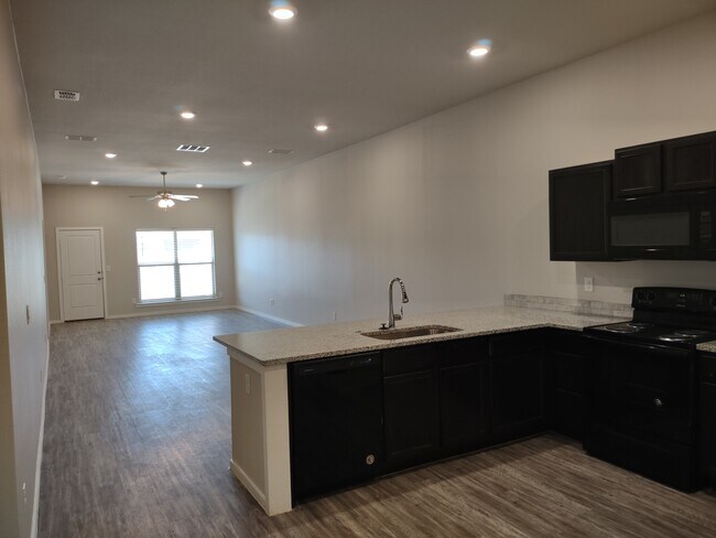 Building Photo - 1629 133rd St