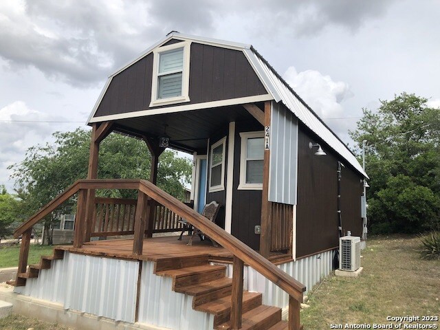 Building Photo - 245 Mount Pisgah Dr
