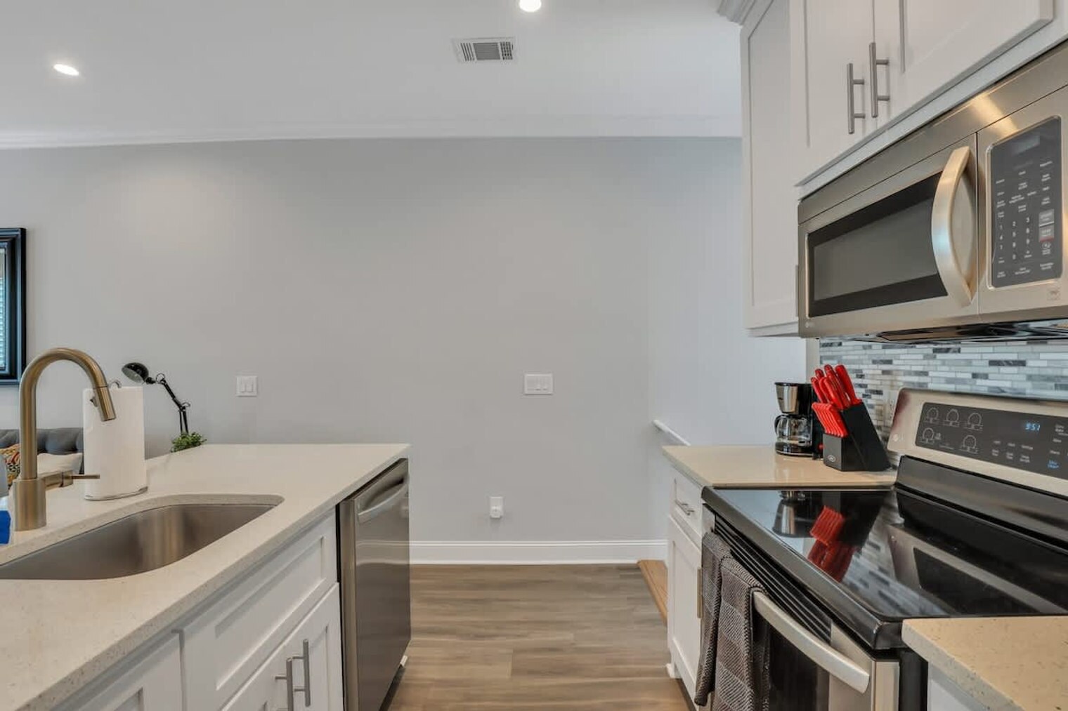 Building Photo - 306 W Gaston St