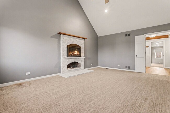 Building Photo - 841 Turnbridge Cir