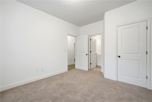 Building Photo - 1450 Baygreen Rd