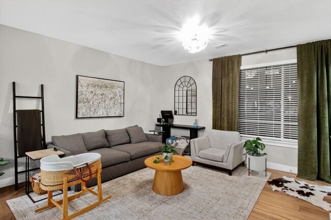 Building Photo - 16370 Alzere Pl