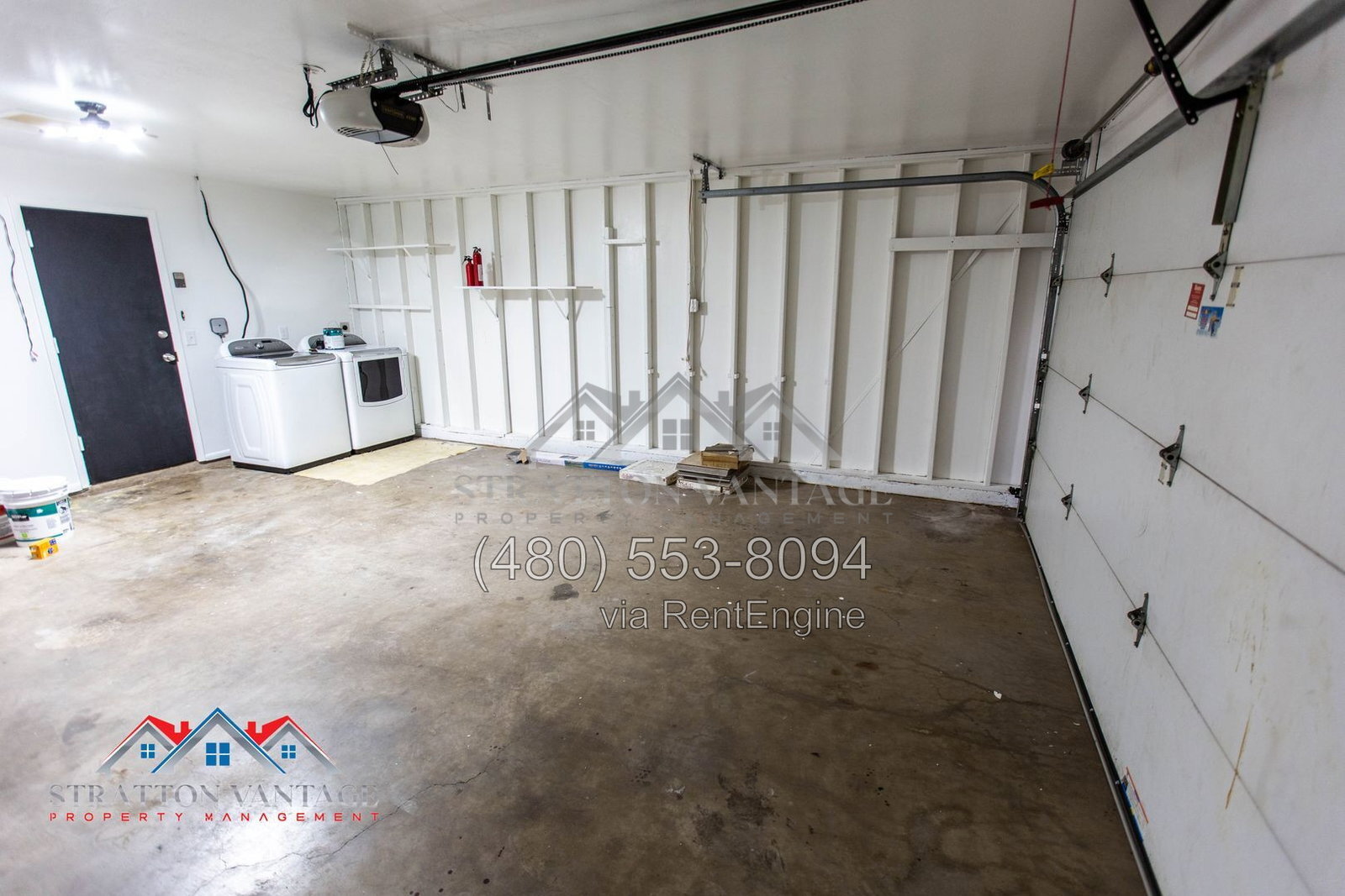 Building Photo - 1506 E Forge Ave