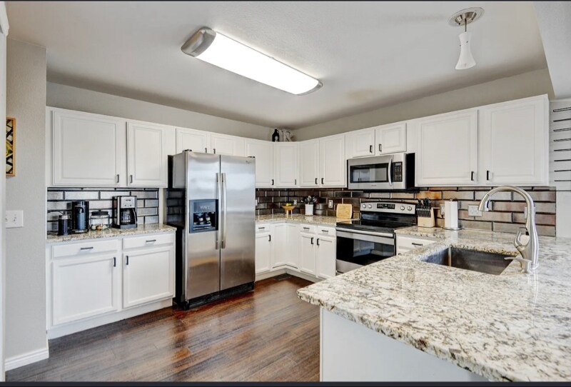 Building Photo - 22149 E Milan Pl