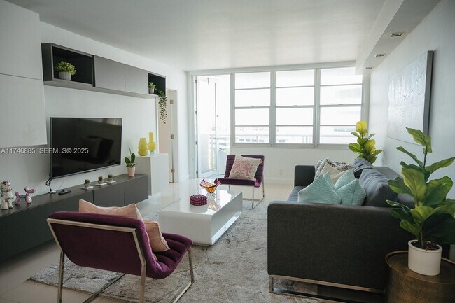 Building Photo - 3725 S Ocean Dr