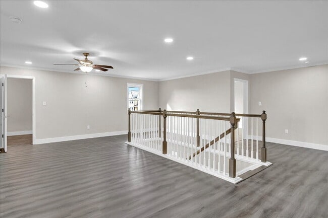 Building Photo - 15401 Adelay Ct