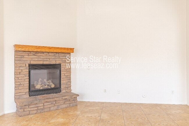 Building Photo - 8414 S 48th Ln
