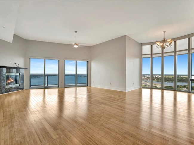 Building Photo - 4821 E NASA Pkwy