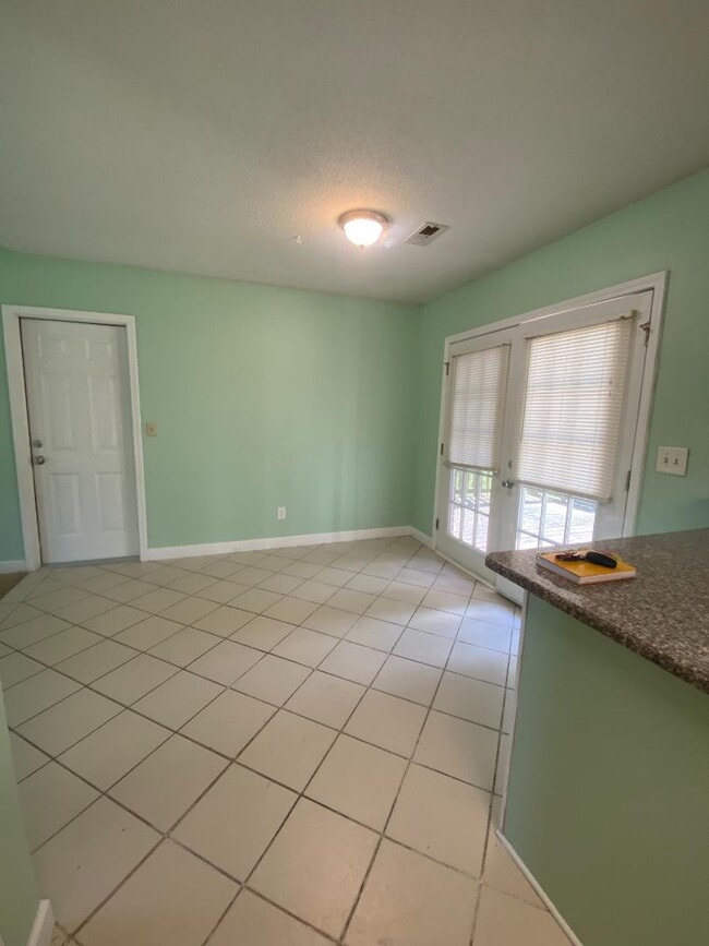 Building Photo - 1019 Shem Creek Cir