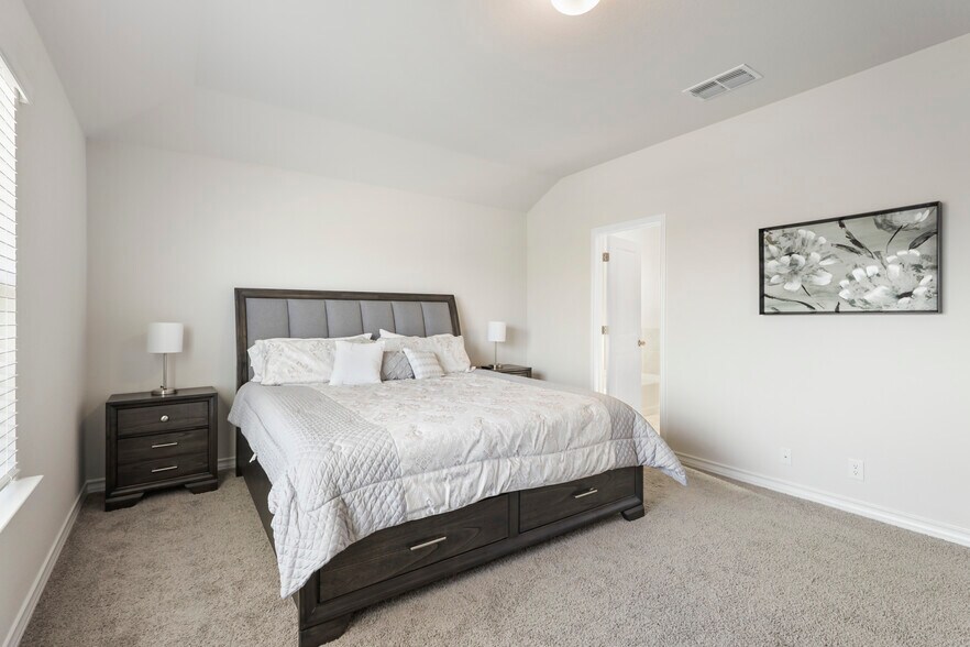 Building Photo - 4773 Chalk