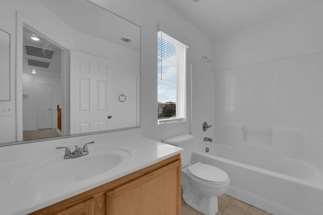 Building Photo - Freshly updated 4-bedroom move-in ready and built for comfortable everyday living.