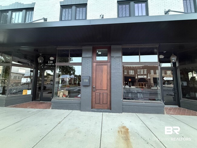 Building Photo - 120 W Laurel Ave