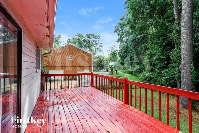 Building Photo - 3863 Willow Hollow