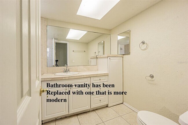 Building Photo - 4149 Floramar Terrace
