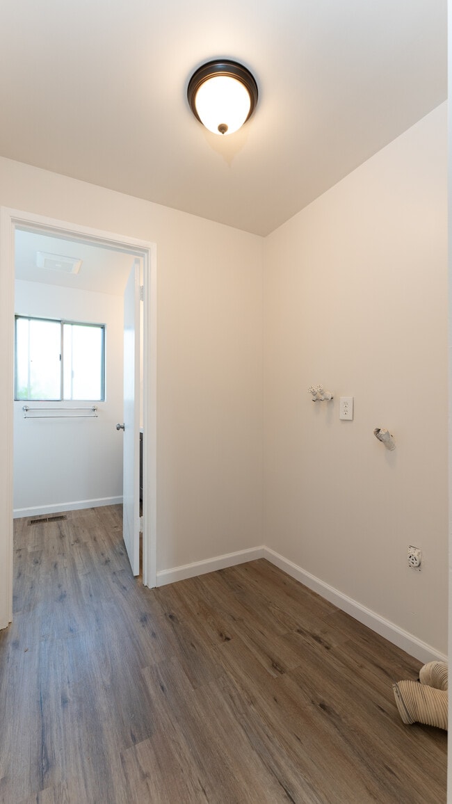 Building Photo - 16321 127th Pl SE