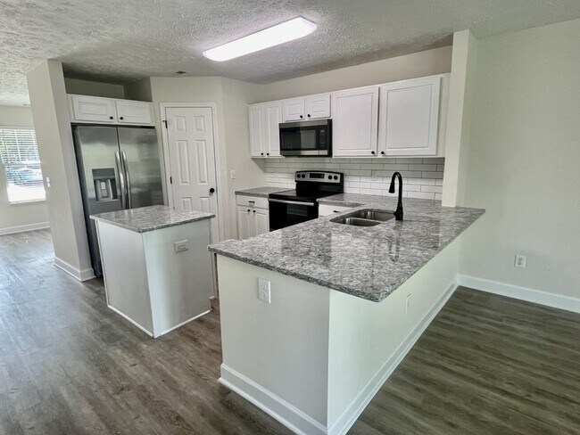Building Photo - 438 Flintlock Ct