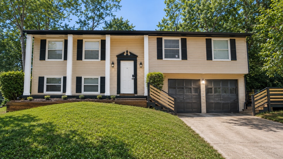 Building Photo - 5786 Singer Ct