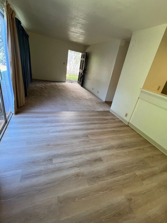 Building Photo - Single Level 3 bedroom / 2 bath house with a 2 car garage in Waipio **First Showing on Wednesday,...