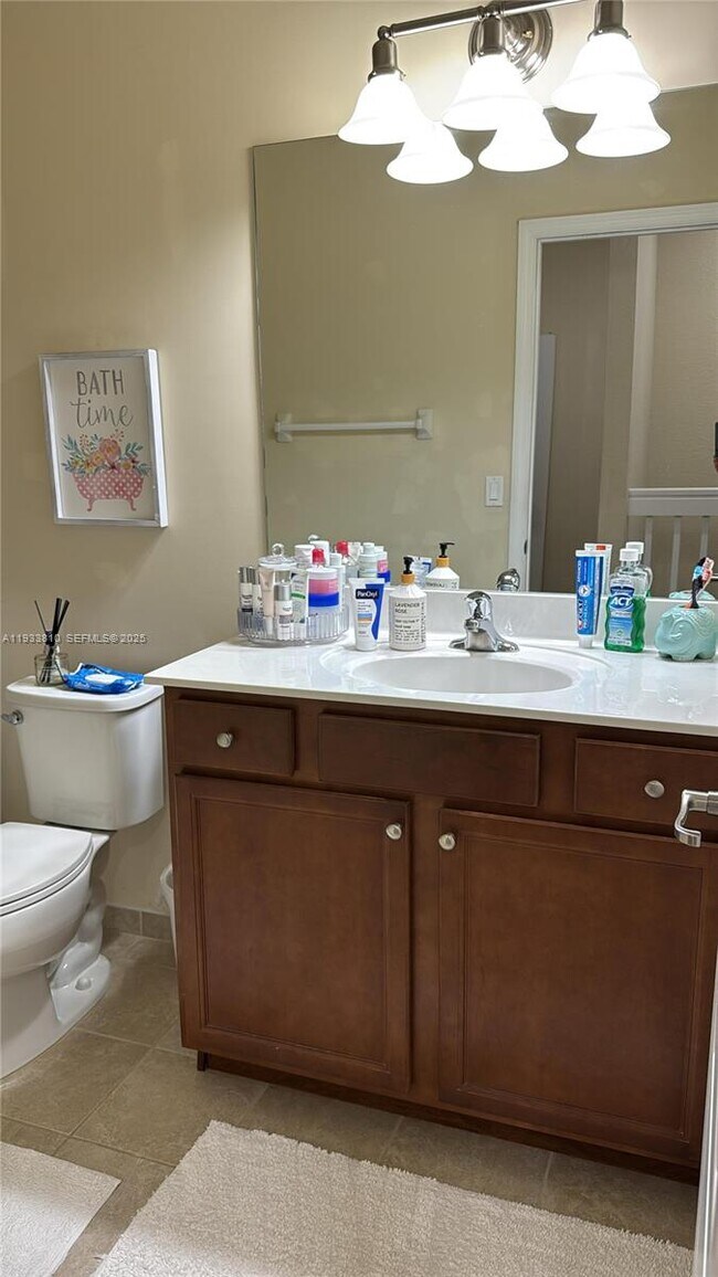 Building Photo - 8437 Blue Cove Way