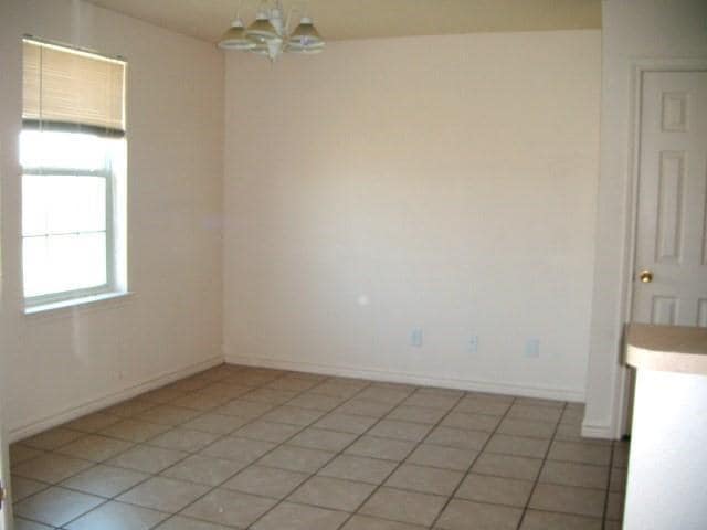 Building Photo - 218 Flying Bridge Dr