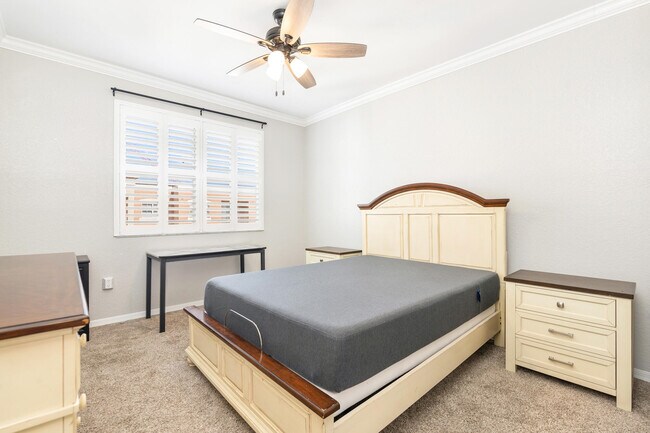 Building Photo - 1801 N Flagler Dr