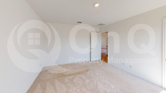 Building Photo - 1117 Desert Willow Dr