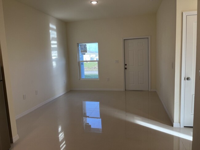 Building Photo - Brand New 2 bedroom 2 bath -Home-Ready for...