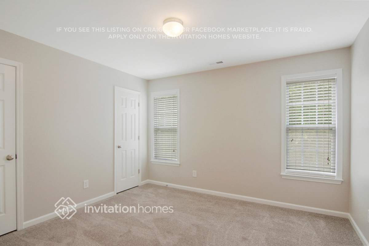 Building Photo - 9341 Carley Cir