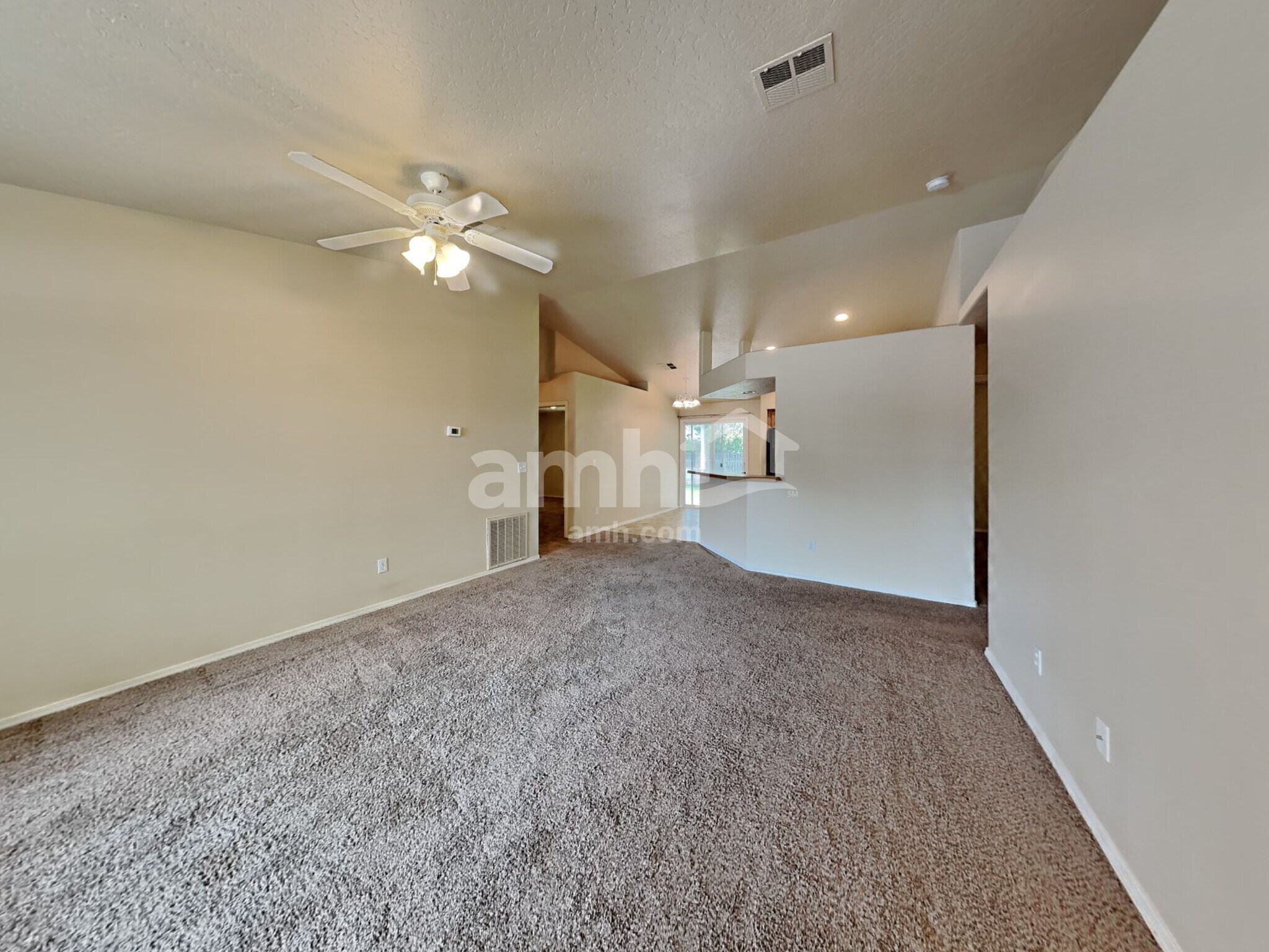 Building Photo - 3720 Bismark Ave